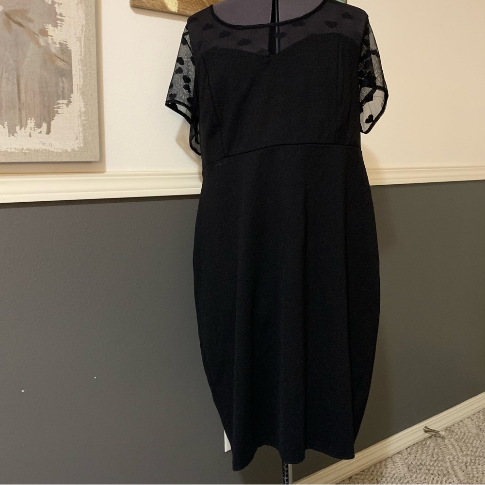 Torrid sheath dress, stretch fabric
